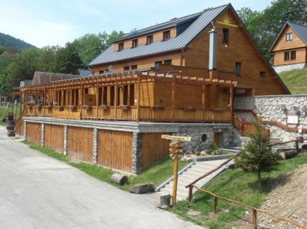 Hotel Inovecka